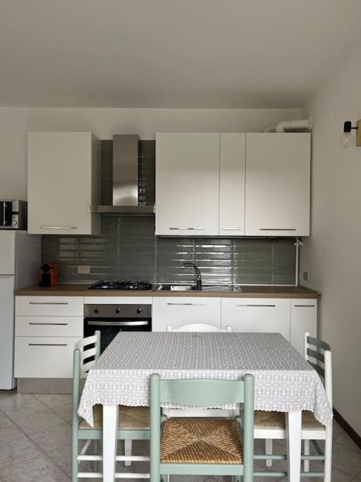 Ca' Nildes Apartment Clusane Exterior photo